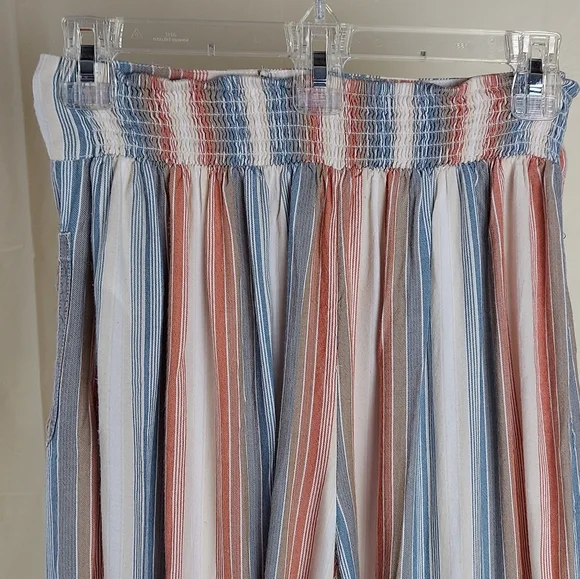 NWOT AE Wide Leg Pants Striped Size Medium - Picture 5 of 13